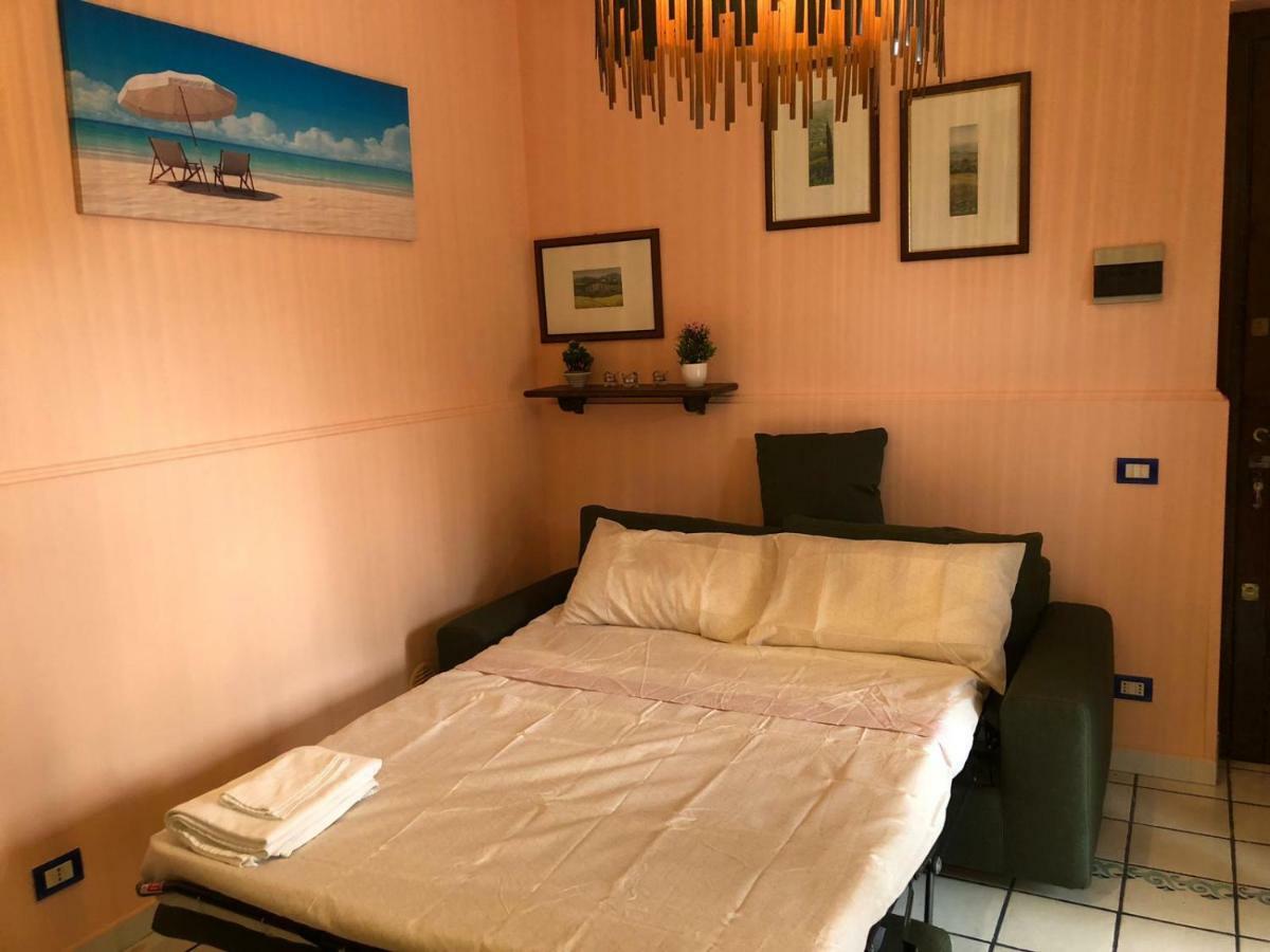 Chloe'S Apartment อาชิเรอาเล ภายนอก รูปภาพ